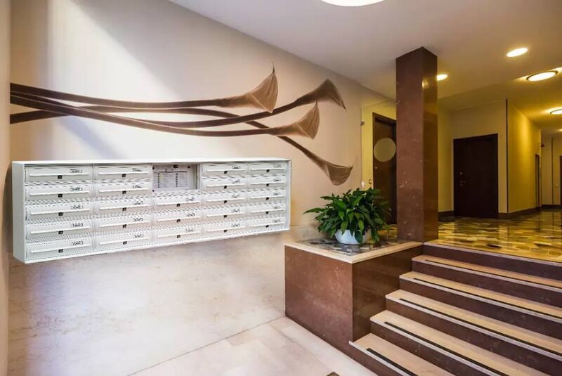 Cutii postale Italia si seifuri Austria, Germania,